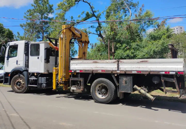 Locação de Caminhão com Munck